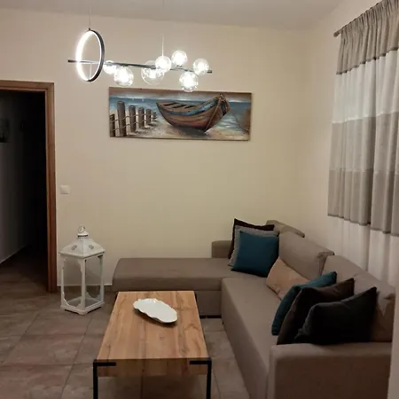 Iliana.apartments アパート